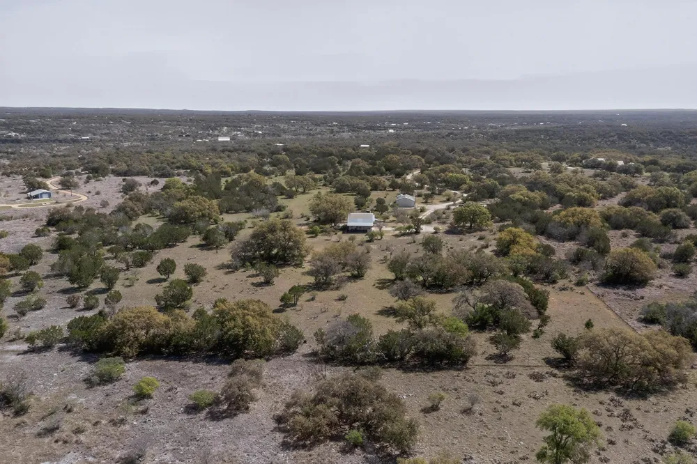 1619 Althaus Ranch Road Johnson City, TX 78636
