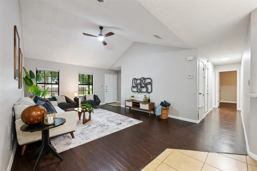 2306 Alimony Cove Austin, TX 78727
