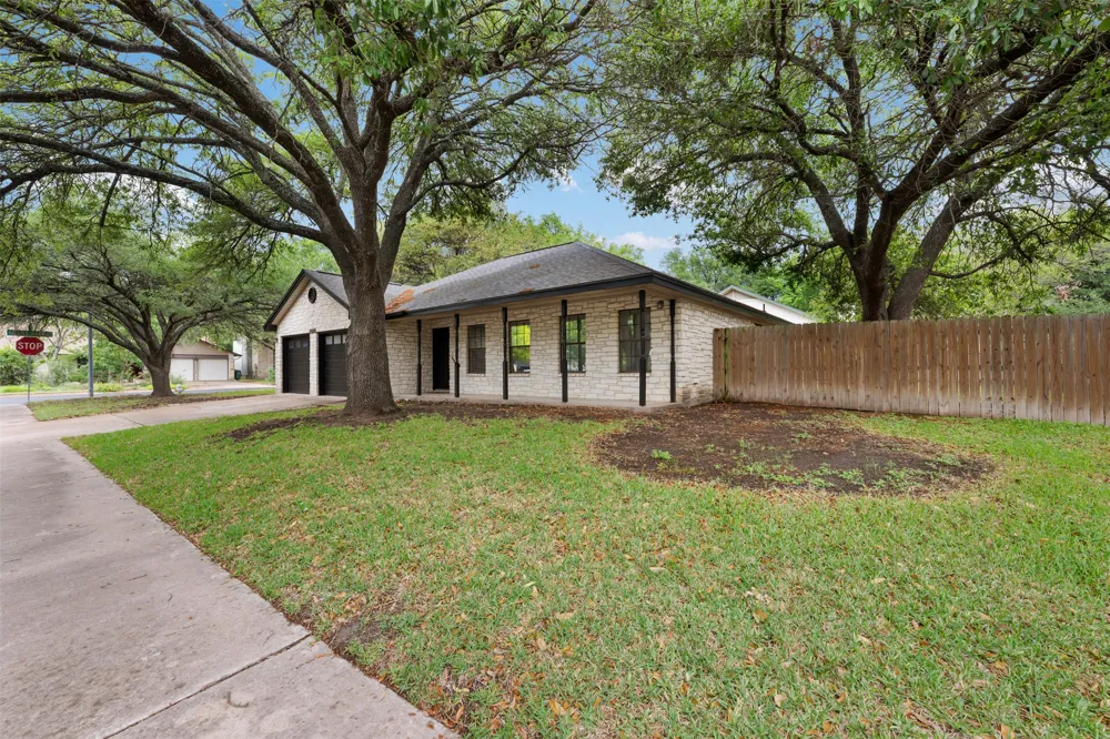 2306 Alimony Cove Austin, TX 78727