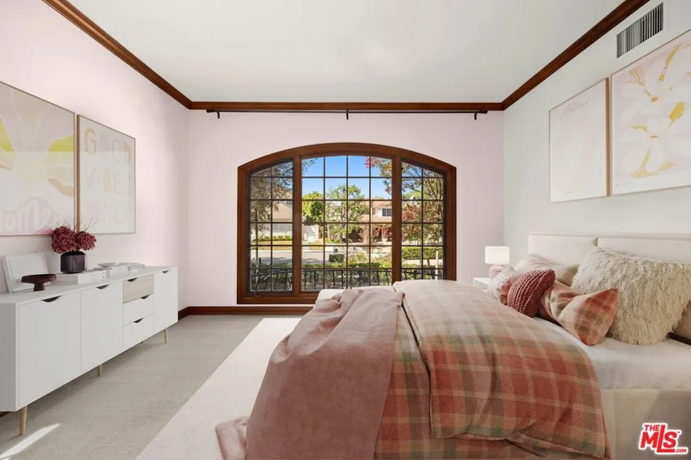 1330 Piedra Morada Drive Los Angeles, CA 90272