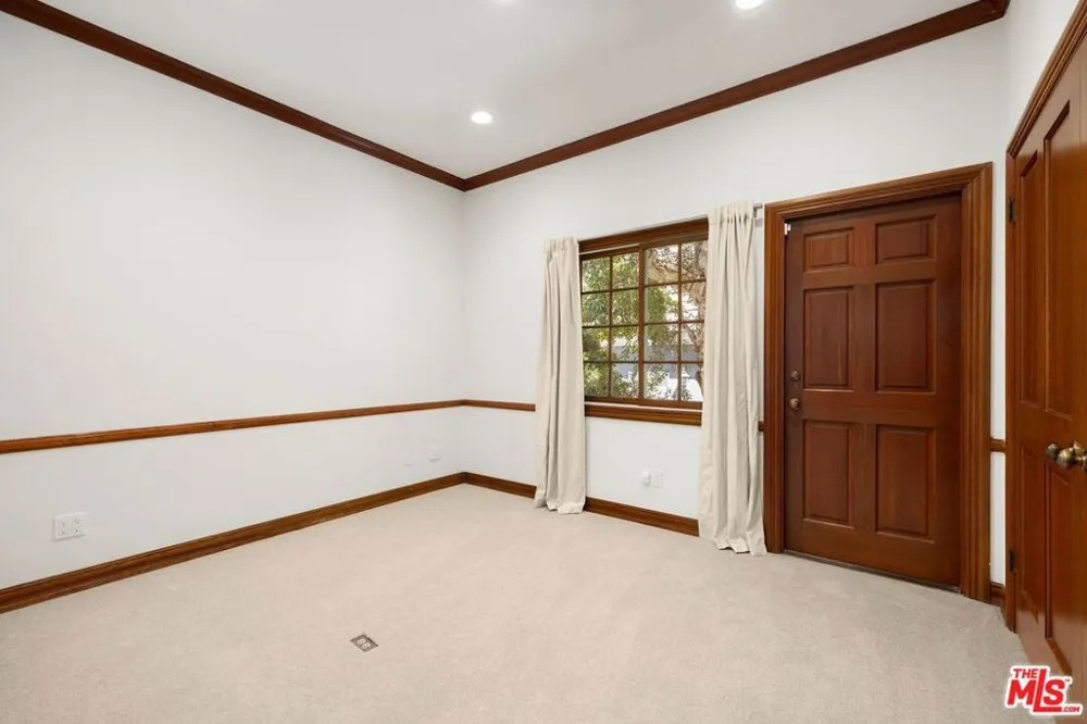 1330 Piedra Morada Drive Los Angeles, CA 90272