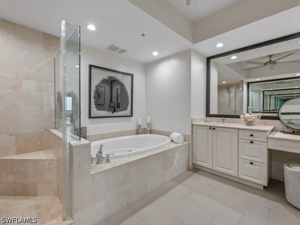 Borghese Lane #804 Naples, FL 34114