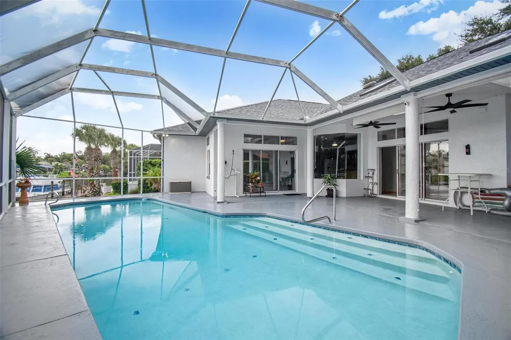 10 CHELSEA COURT Palm Coast, FL 32137
