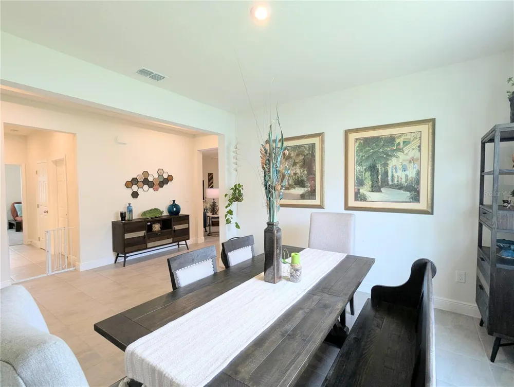 2333 FARNHAM DR Ocoee, FL 34761