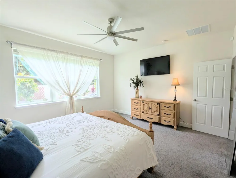 2333 FARNHAM DR Ocoee, FL 34761