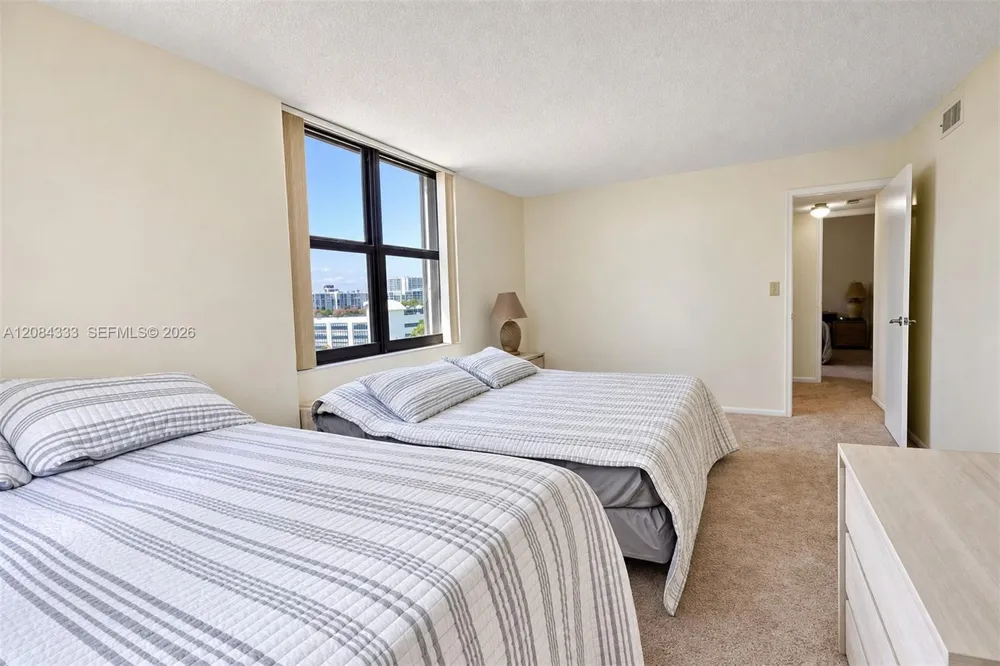 2401 S Ocean Dr #401 Hollywood, FL 33019