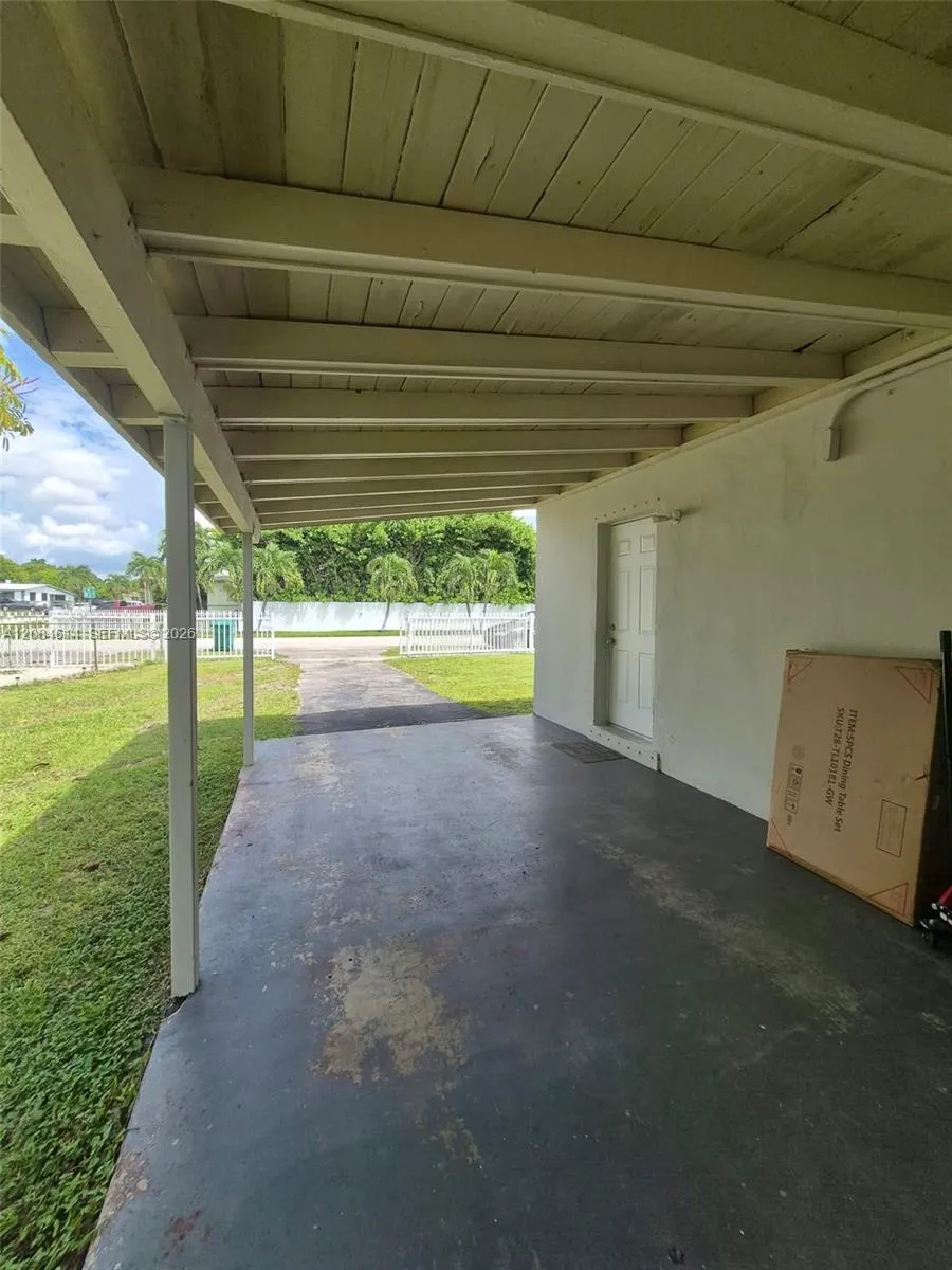 3810 NW 195th St Miami Gardens, FL 33055