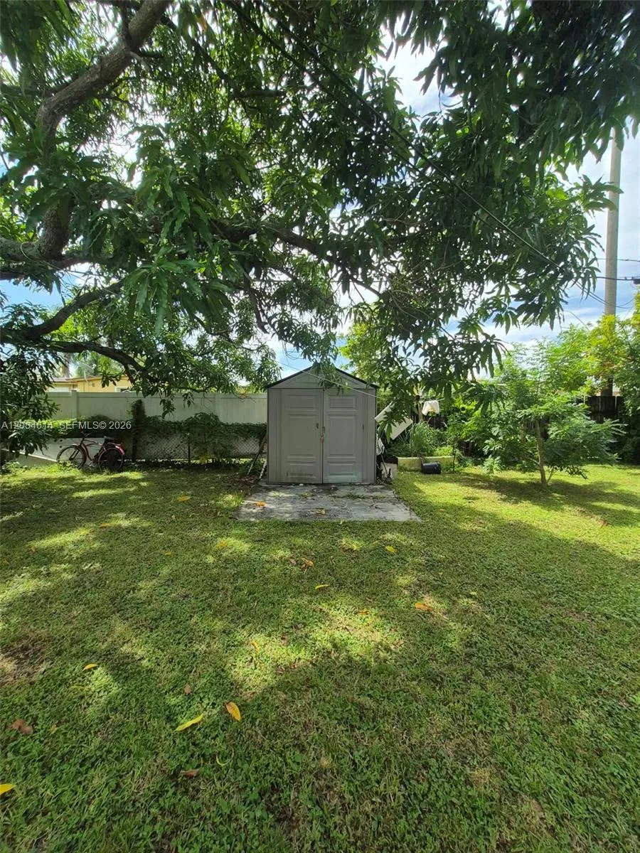 3810 NW 195th St Miami Gardens, FL 33055