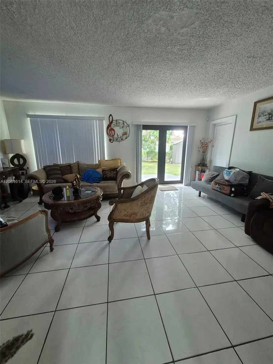 3810 NW 195th St Miami Gardens, FL 33055