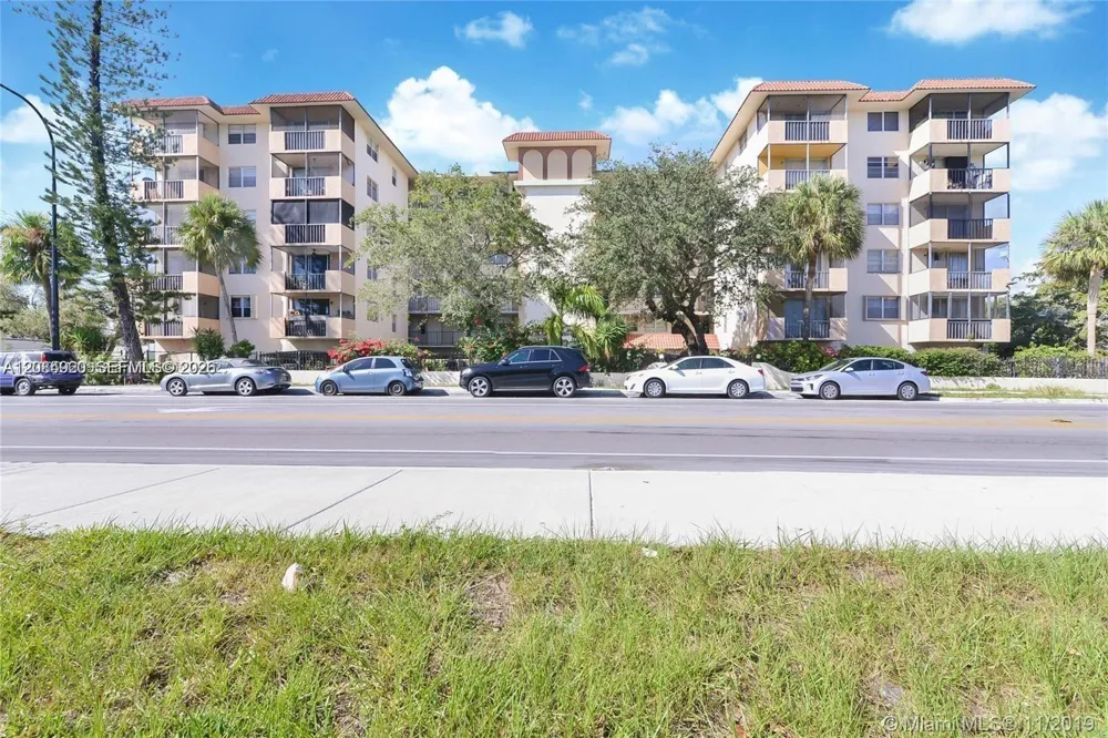 12590 NE 16th Ave #210 North Miami, FL 33161