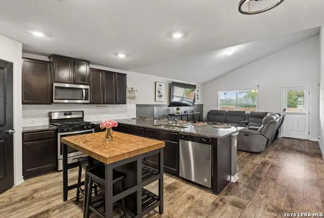 4211 LATERITE TRL San Antonio, TX 78253