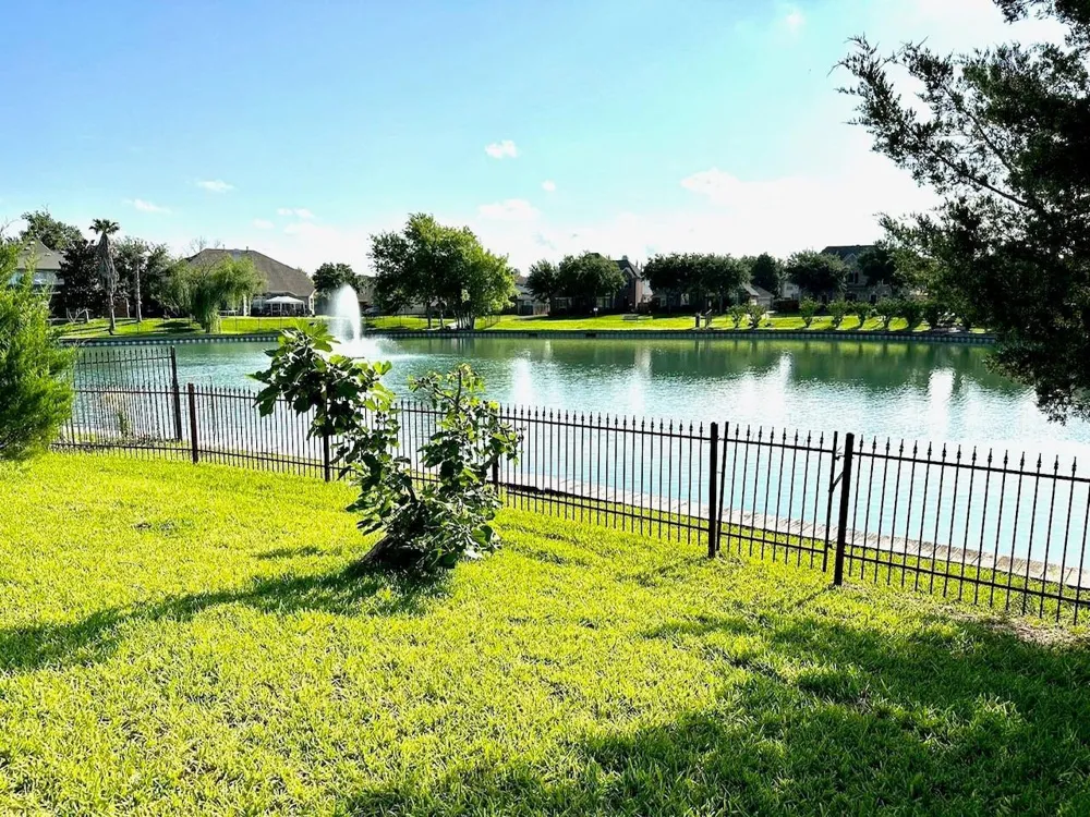 6811 Sable River Court Missouri City, TX 77459