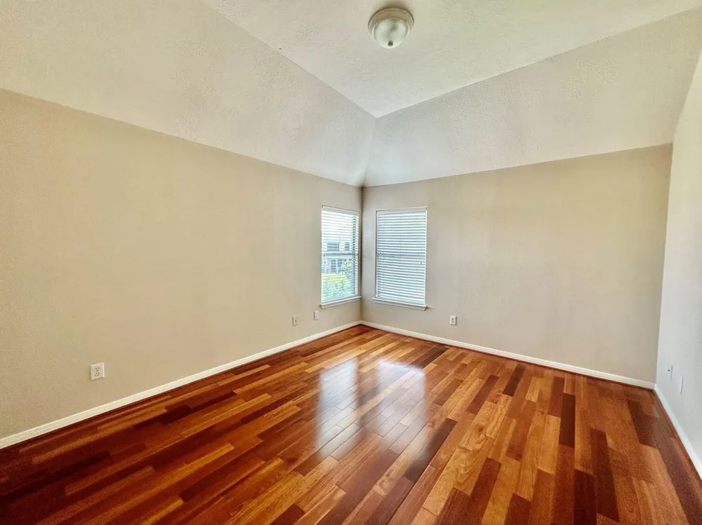 6811 Sable River Court Missouri City, TX 77459