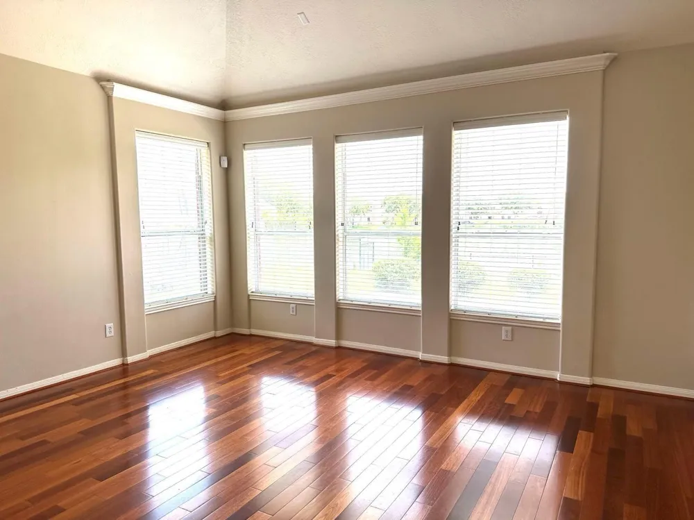 6811 Sable River Court Missouri City, TX 77459