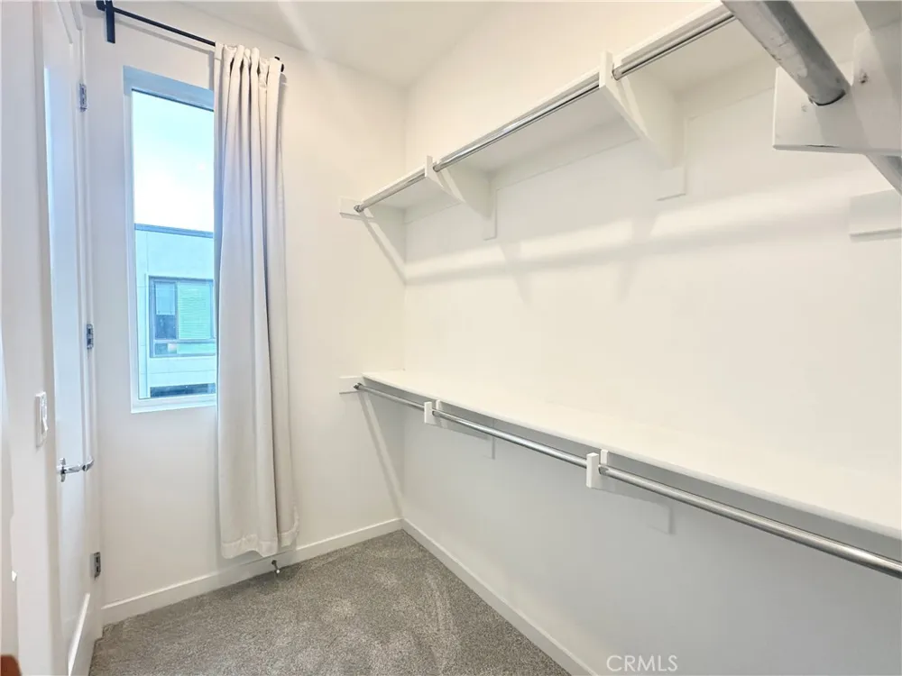 126 Schick Irvine, CA 92614