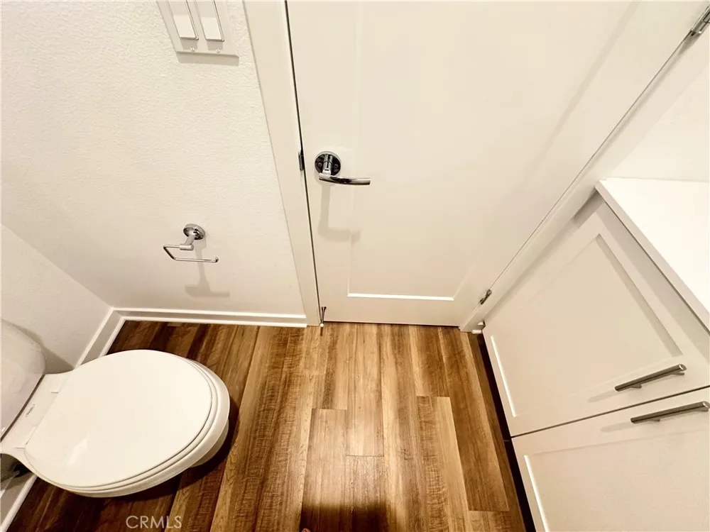 126 Schick Irvine, CA 92614