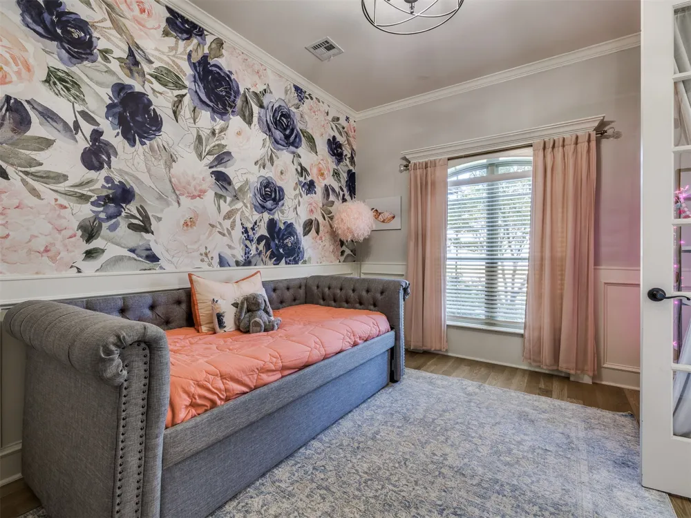 18544 E Crooked Oak Drive Owasso, OK 74055