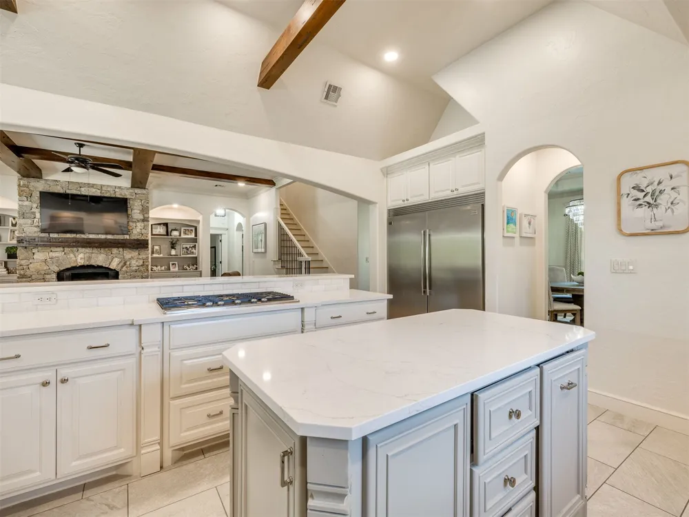 18544 E Crooked Oak Drive Owasso, OK 74055