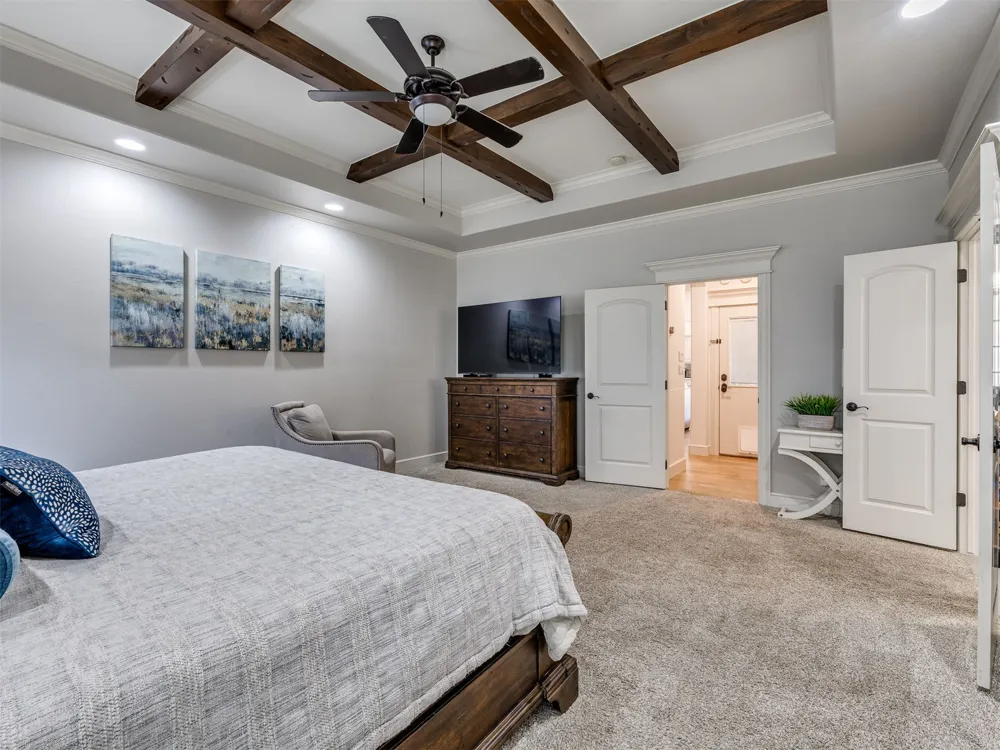 18544 E Crooked Oak Drive Owasso, OK 74055