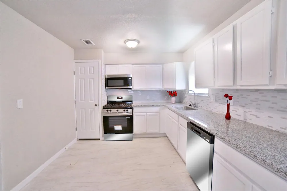 9409 Kentshire Drive Houston, TX 77078