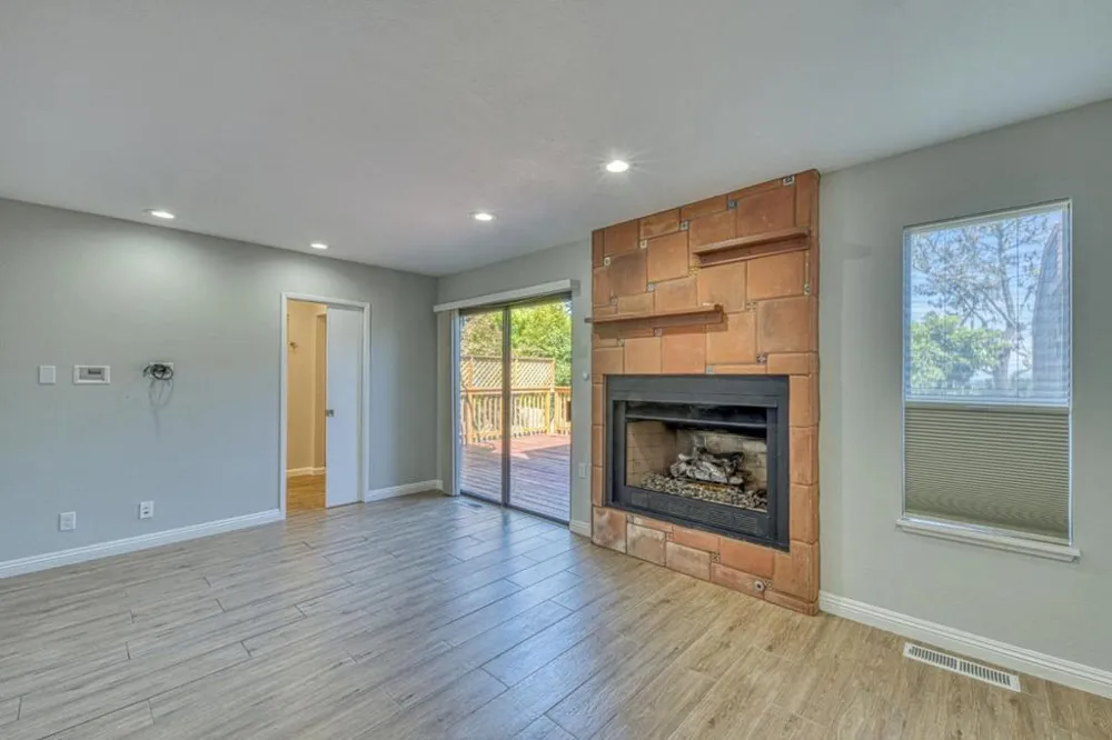 664 Terry Street Monterey, CA 93940