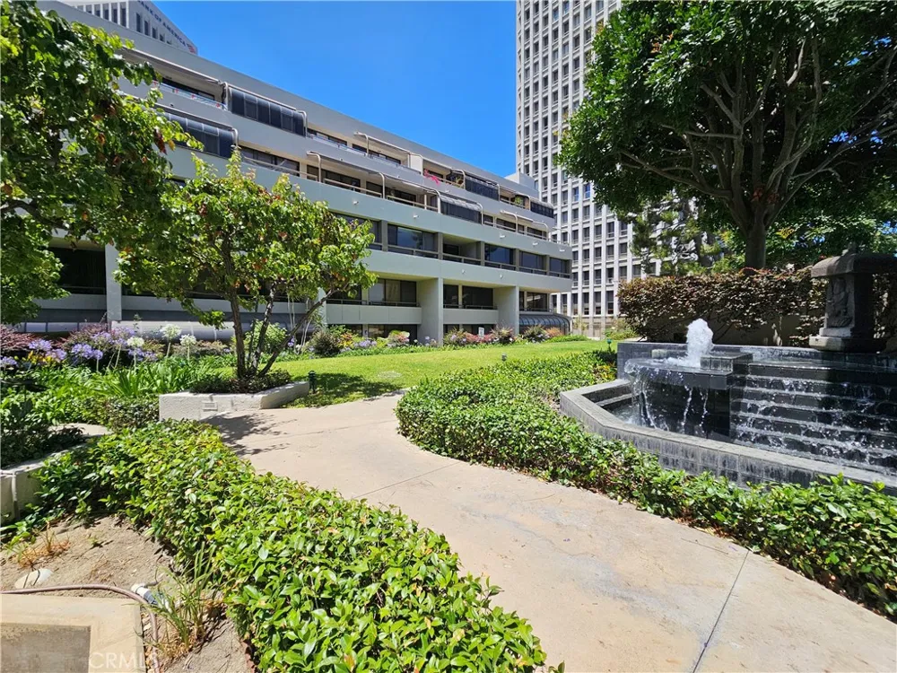 121 S Hope Street #428 Los Angeles, CA 90012
