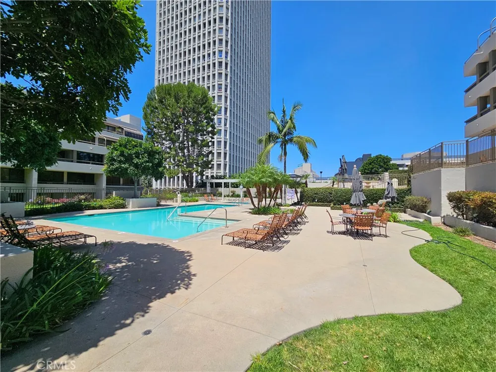 121 S Hope Street #428 Los Angeles, CA 90012