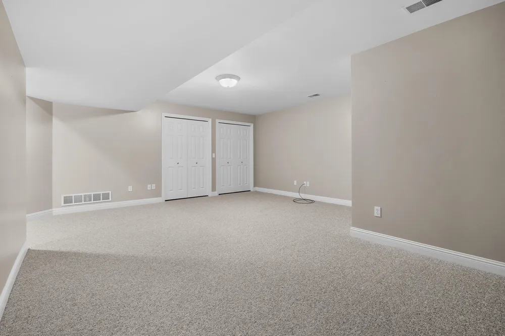 6815 Oleander Lane Portage, MI 49024