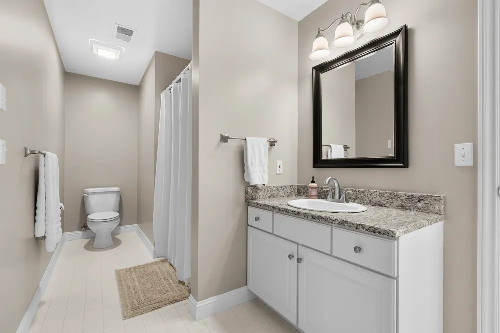 6815 Oleander Lane Portage, MI 49024