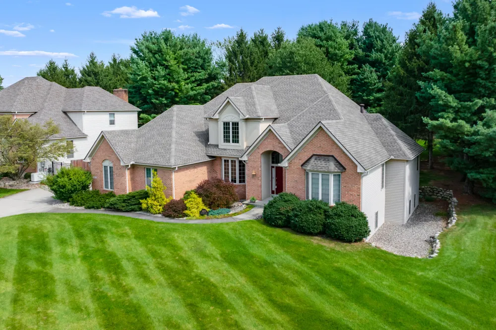 6815 Oleander Lane Portage, MI 49024