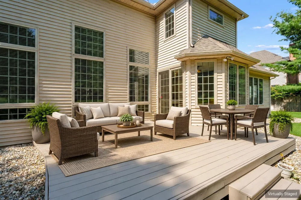 6815 Oleander Lane Portage, MI 49024