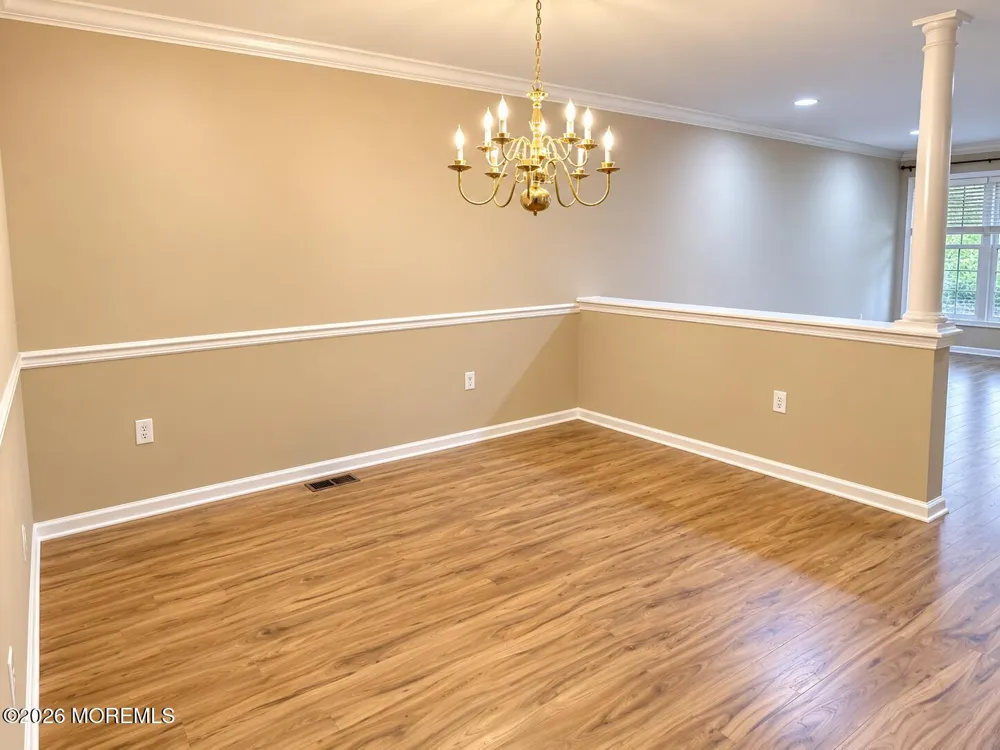 35 Ironwood Court Middletown, NJ 07748