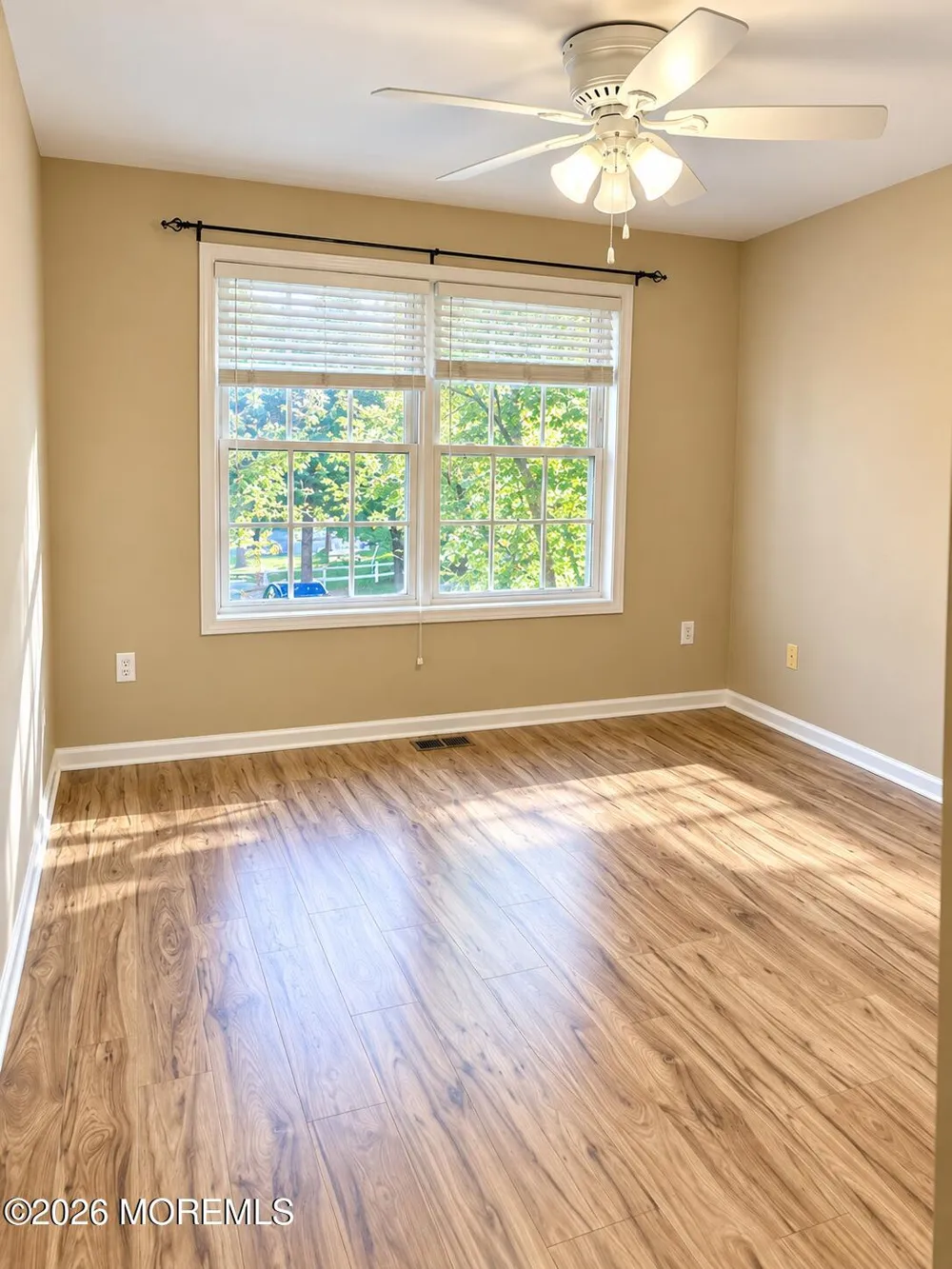 35 Ironwood Court Middletown, NJ 07748