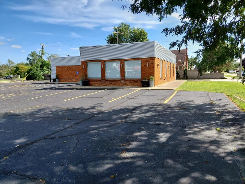 15975 Eureka Road Southgate City, MI 48195