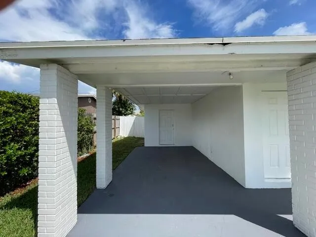 1104 W 24TH STREET Riviera Beach, FL 33404