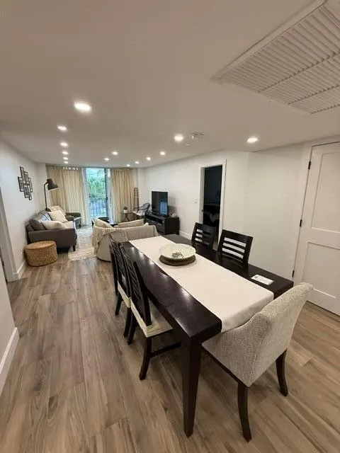 1900 S OCEAN BOULEVARD #2N Lauderdale By The Sea, FL 33062