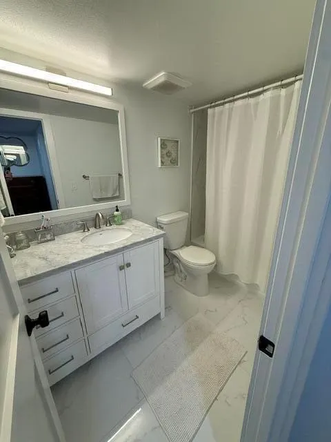 1900 S OCEAN BOULEVARD #2N Lauderdale By The Sea, FL 33062