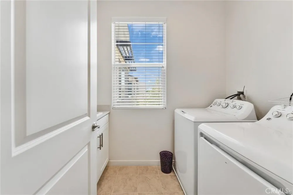 3691 S Nexa Paseo Ontario, CA 91761