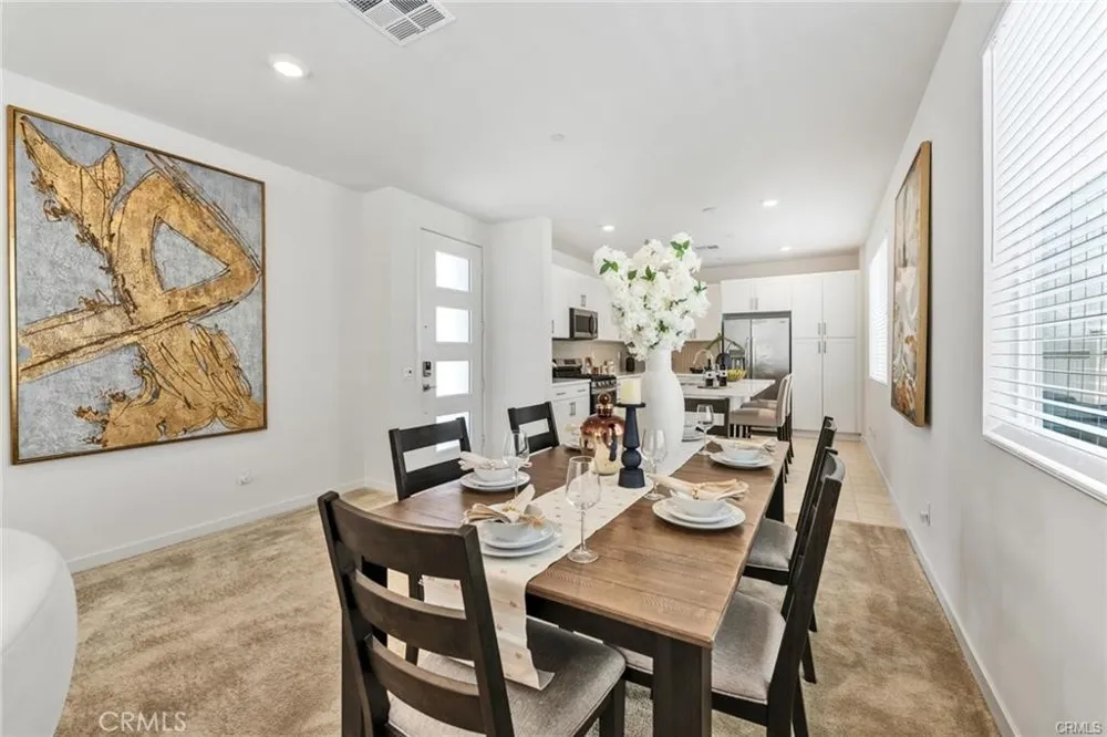 3691 S Nexa Paseo Ontario, CA 91761