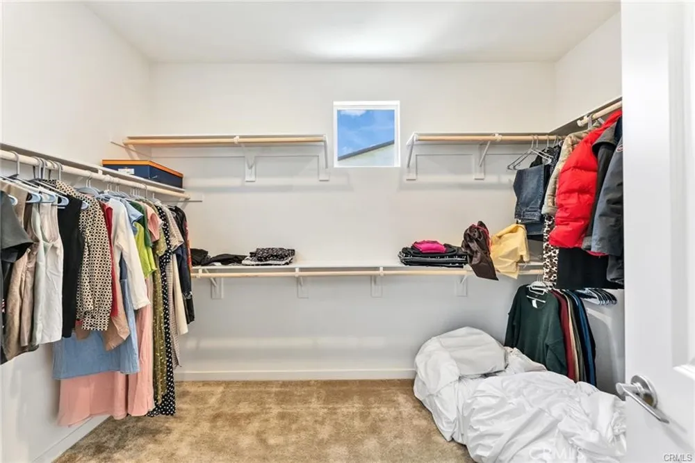 3691 S Nexa Paseo Ontario, CA 91761