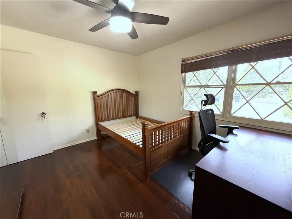 108 Barret Riverside, CA 92507