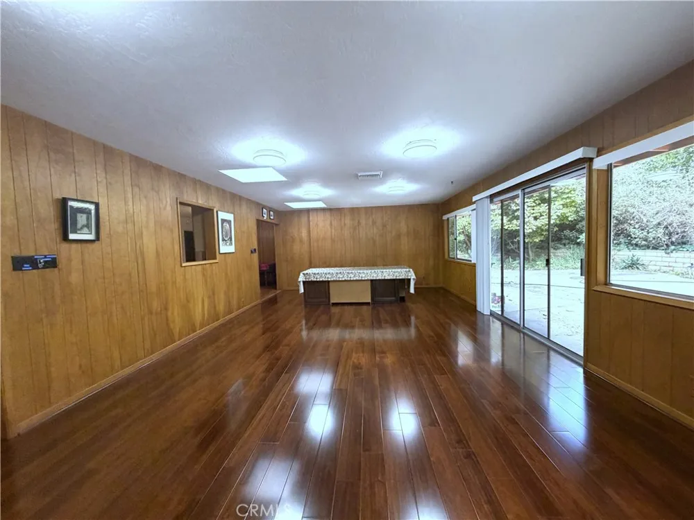 108 Barret Riverside, CA 92507
