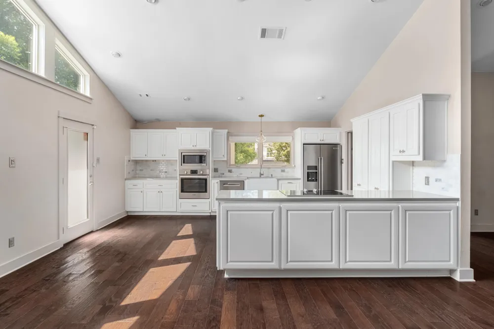 2802 Warren Street #A Austin, TX 78703