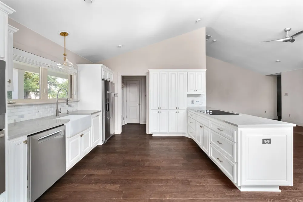 2802 Warren Street #A Austin, TX 78703