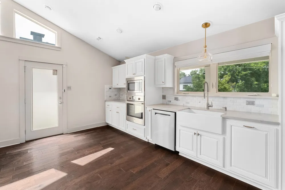 2802 Warren Street #A Austin, TX 78703