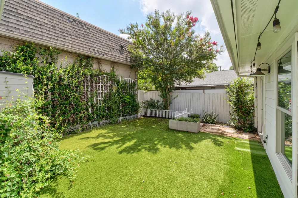 2802 Warren Street #A Austin, TX 78703