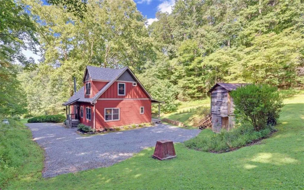 1374 Lucius Road Cherry Log, GA 30522