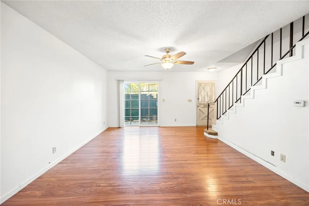8174 Glengarry Green Buena Park, CA 90621