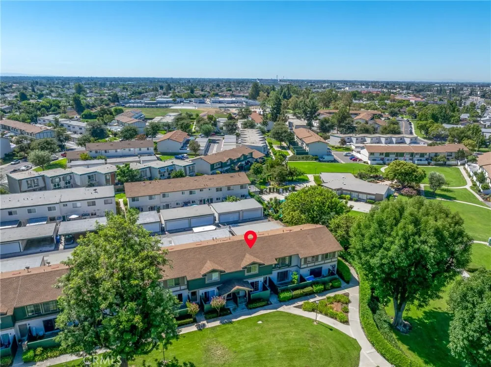 8174 Glengarry Green Buena Park, CA 90621