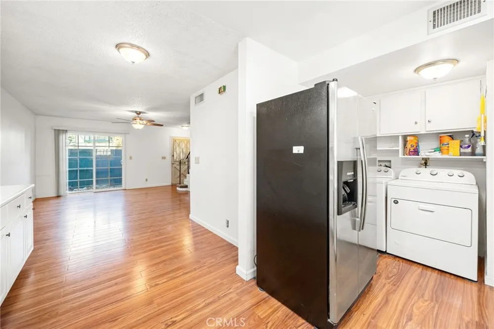 8174 Glengarry Green Buena Park, CA 90621